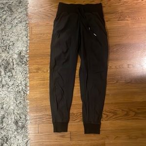 Lululemon Dance Studio Mid-Rise Jogger Full Length